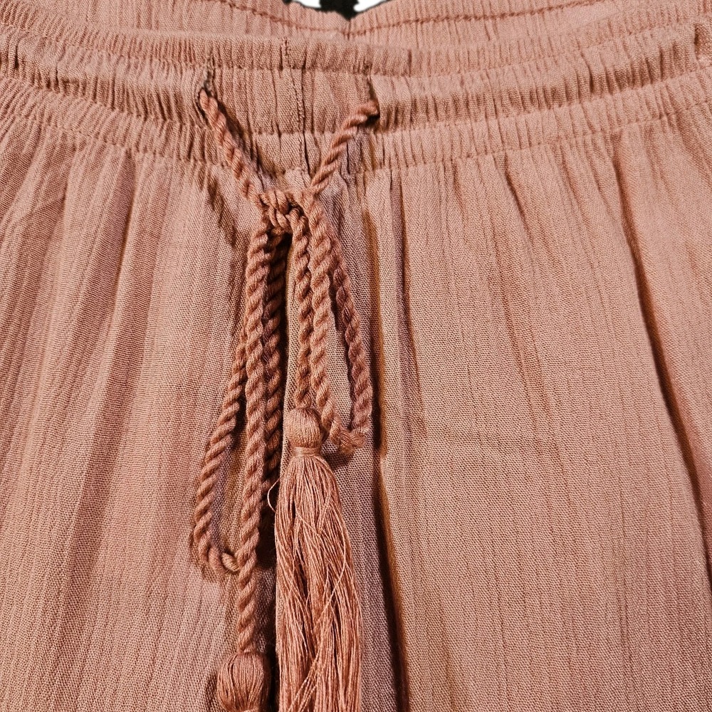 Love Tree Embroidered Boho,Hippie Womens Blush Crinkle/Flowy Short SZ M